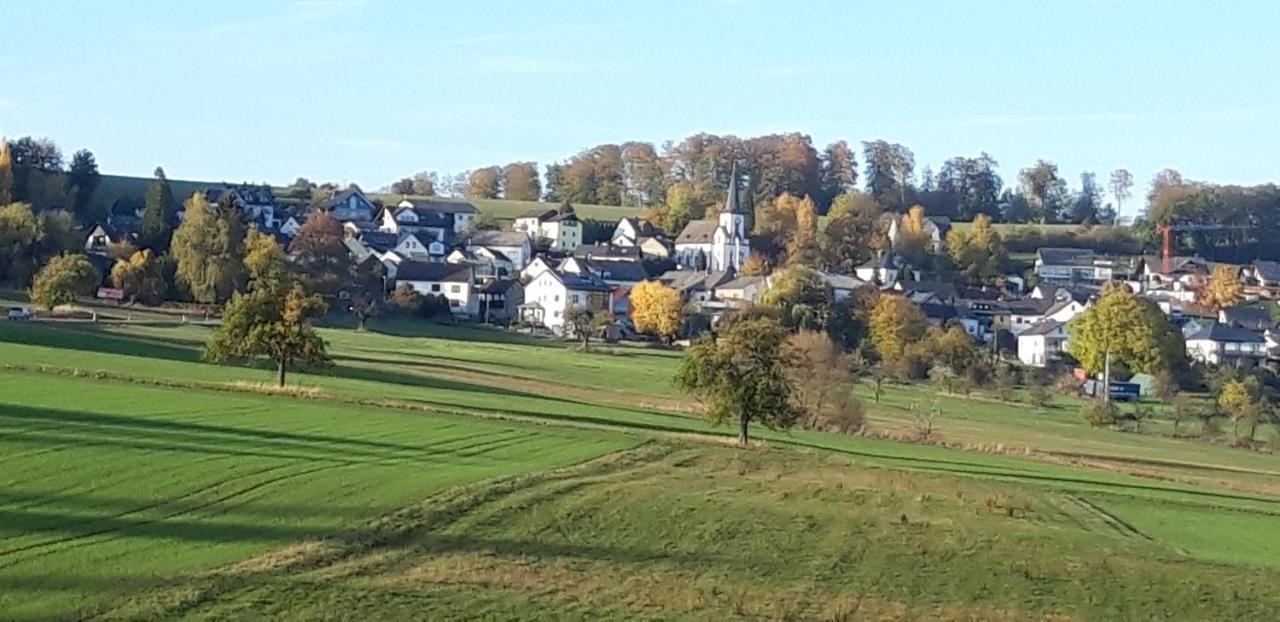 Fewo Marionette Hirschberg Lahn Esterno foto